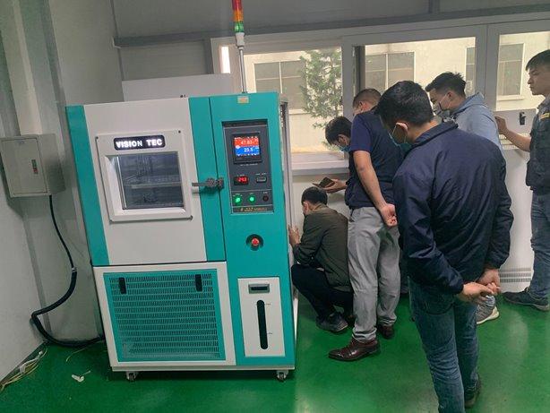 Bàn giao tủ thử nghiệm nhiệt độ và độ ẩm VT-THC100A cho Seoul Metal