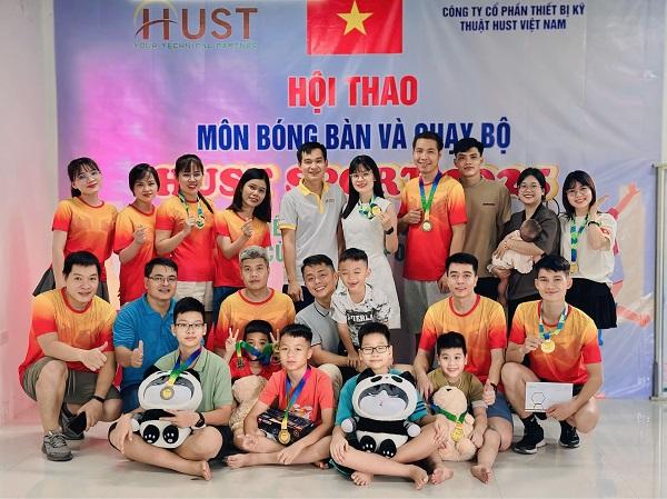 Chạy hết mình - Đánh hết sức - 11 năm thành lập HUST Việt Nam