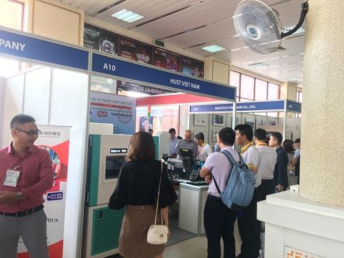 HUST VN AT BAC NINH VIMF EXHIBITION 2019